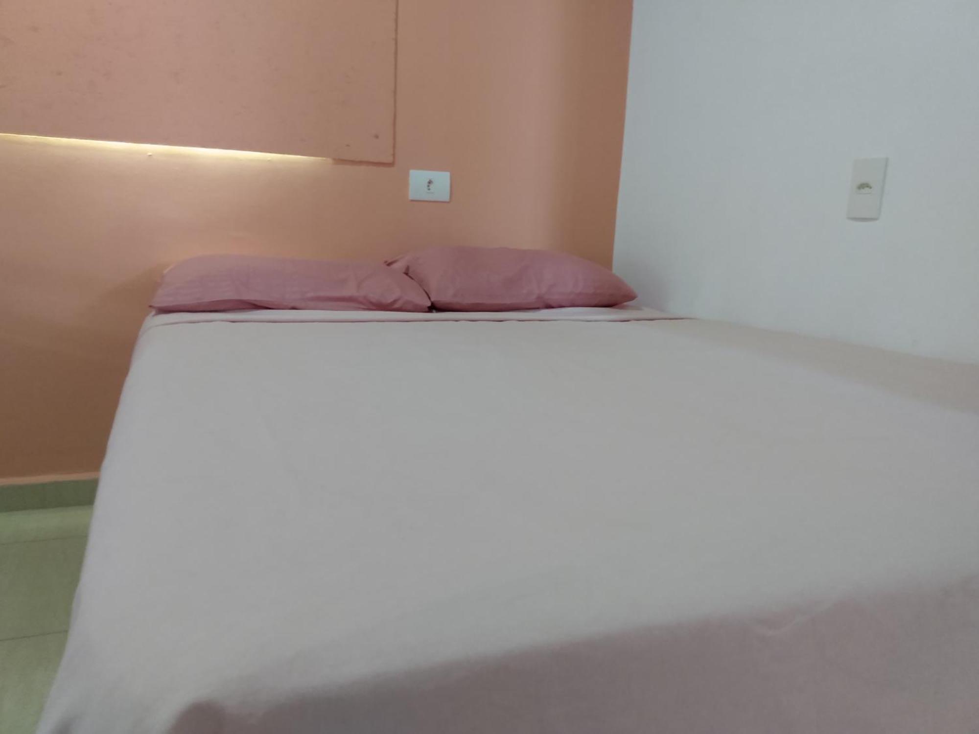 Chale No Condominio Verde Mar Na Praia Da Cocanha Caraguatatuba Zewnętrze zdjęcie